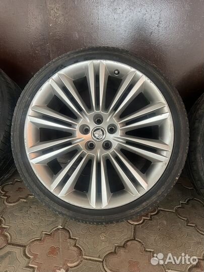 Колеса на Jaguar r20