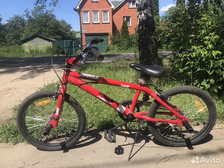 Трюковой велосипед BMX