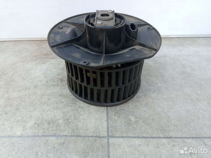 Моторчик печки Volkswagen Sharan 1 7M0819167