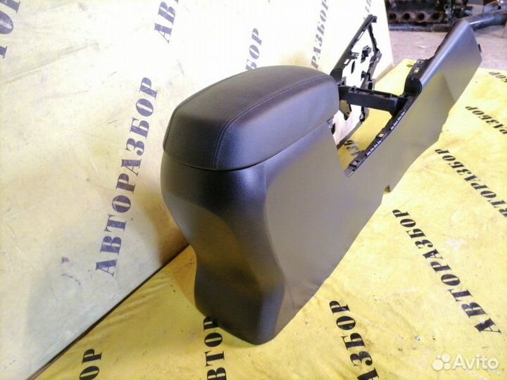 Подлокотник Kia Sportage 3 2010-2015 2.0 G4KD