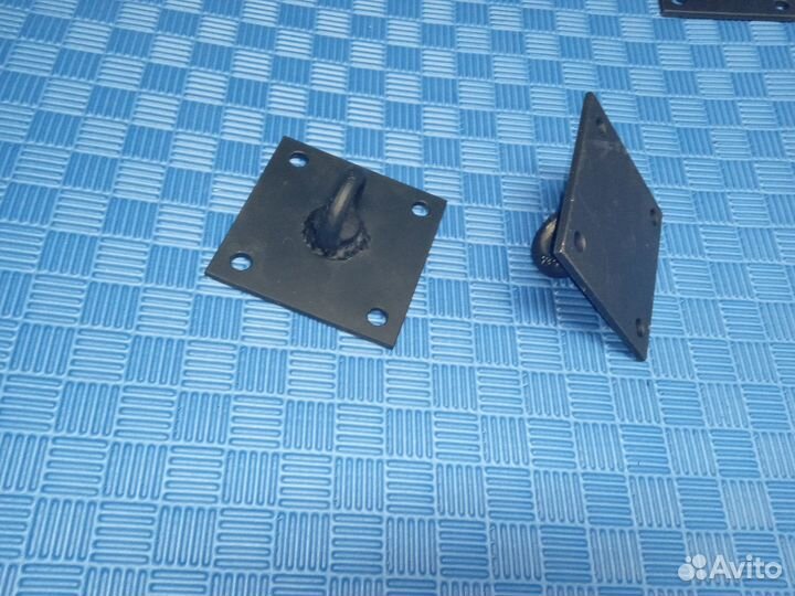 Кронштейн усиленный для бокс.груши 10х10