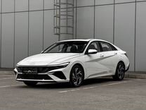 Hyundai Elantra 1.5 CVT, 2024, 3 300 км, с пробегом, цена 2 580 000 руб.