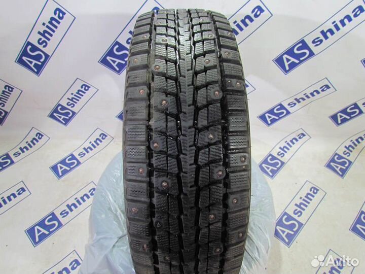 Dunlop SP Winter Ice 01 205/60 R16 88R