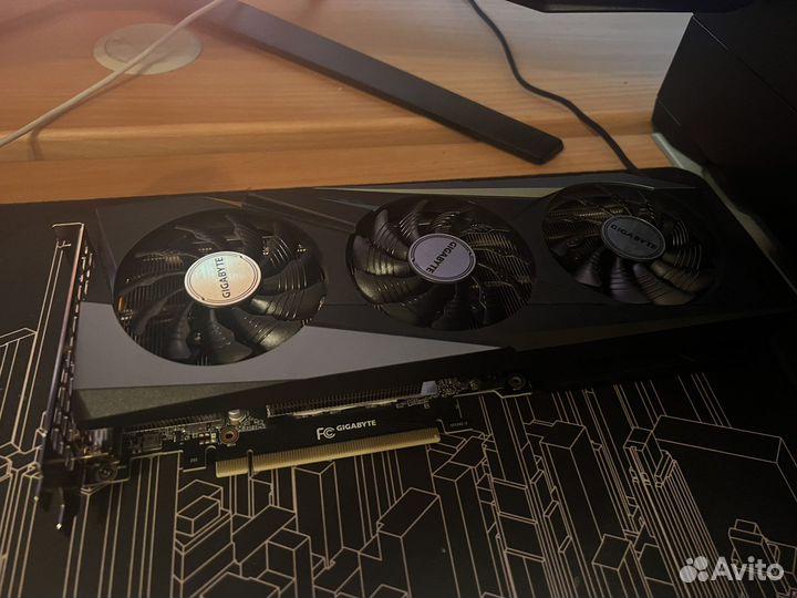 Видеокарта RTX 3060ti Gigabyte Gaming OC