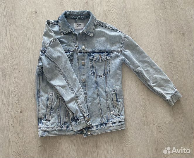 Джинсовая куртка