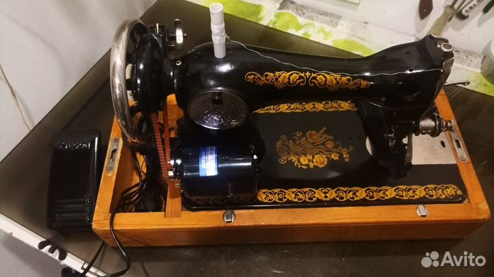 Швейная машина Подольского Механического Завода