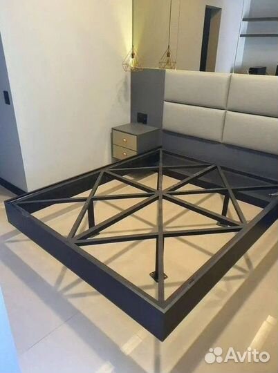 Кровать сварная