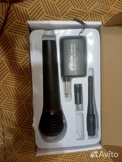 Микрофон для караоке беспроводной