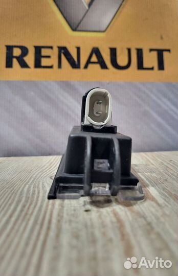 Подсветка номера фонарь Renault symbol 2 NEW 08
