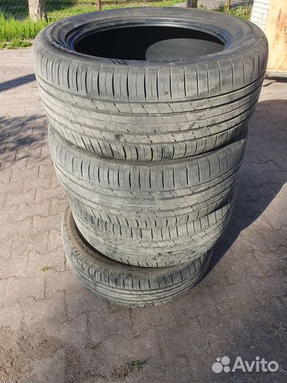 Tracmax X-Privilo RS01+ 285/50 R20 116W