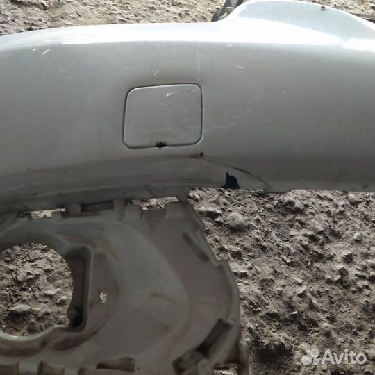 Бампер передний Renault Logan 2 седан 1.6 2018