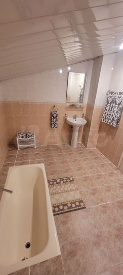 Комната 27 м², 2/2 эт.