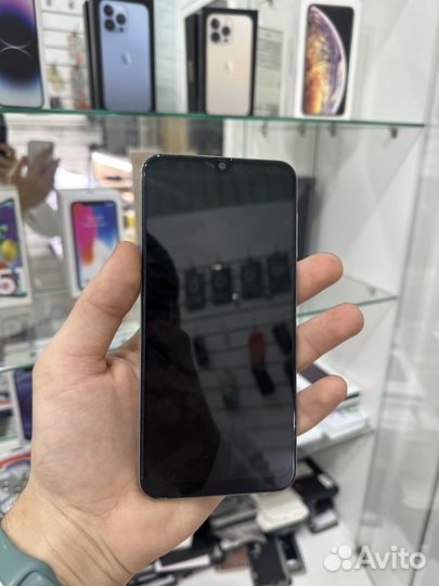 Samsung Galaxy A50, 4/64 ГБ