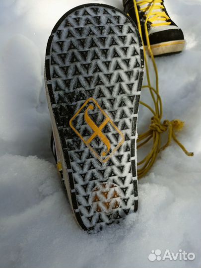 Ботинки для сноуборда р-р 42,5