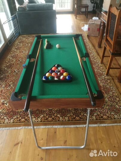 Бильярдный стол