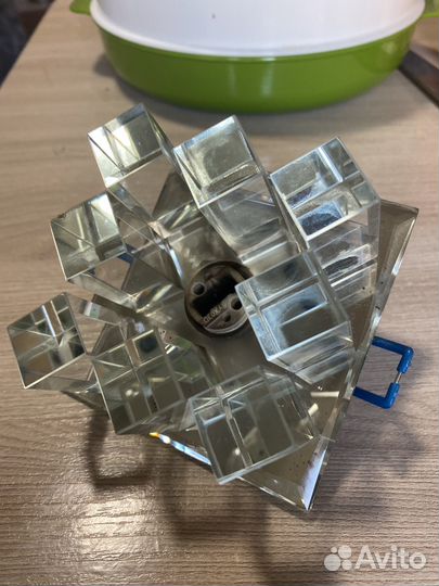 Светильник