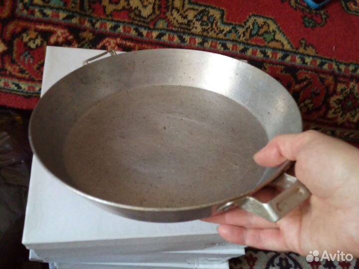 Сковорода чугунная и алюминиевая СССР 24-28см