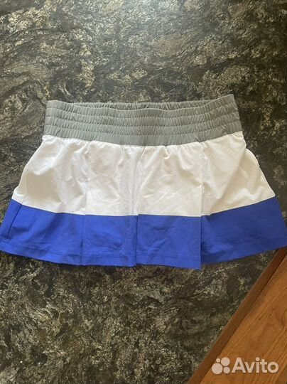 Теннисная юбка и поло adidas by St McCartney