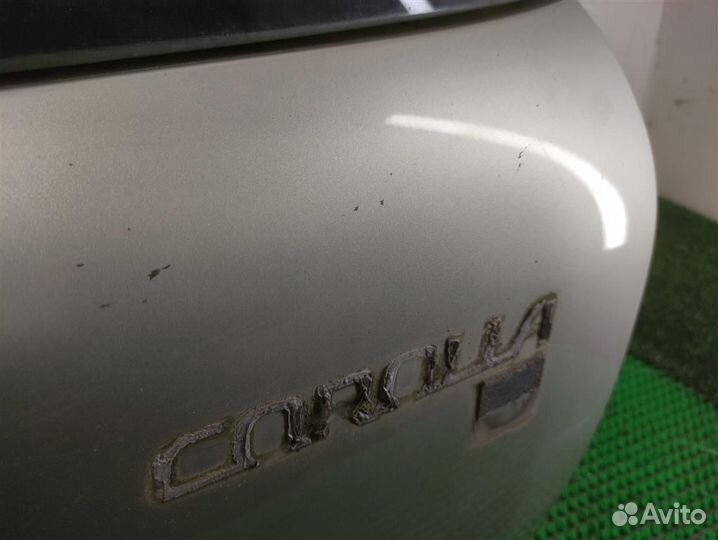 Крышка багажника Toyota Corolla E120 2006