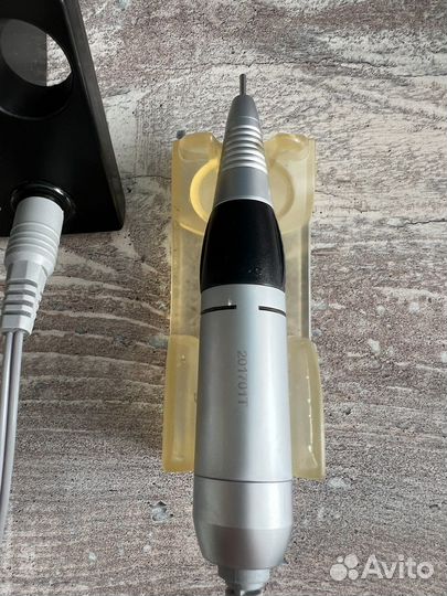 Машинка для маникюра и педикюра