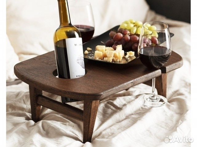 Винный столик, винница из дерева