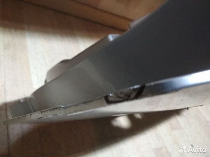 Крышка багажника Volvo