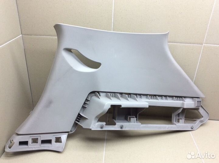 Обшивка стойки задняя правая Renault Megane 3
