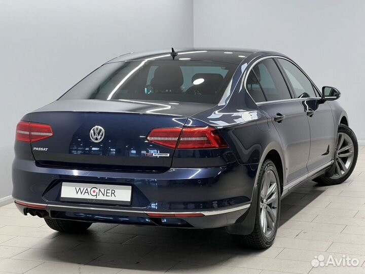 Volkswagen Passat 1.8 AMT, 2016, 164 132 км