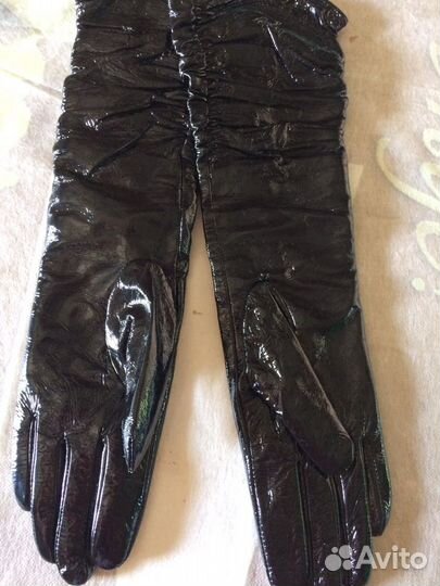 Перчатки новые женские кожа лак