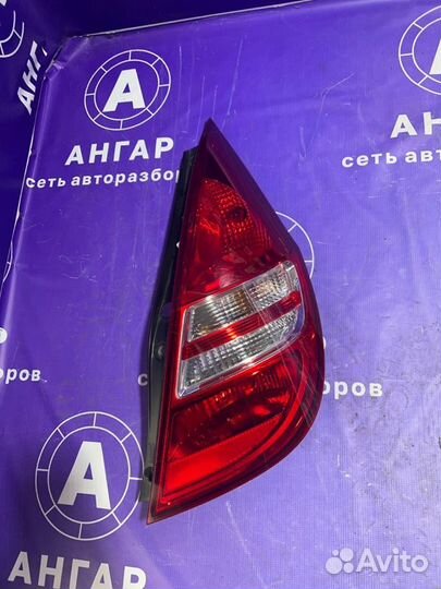 Фонарь правый Hyundai I30 G4FC 2010