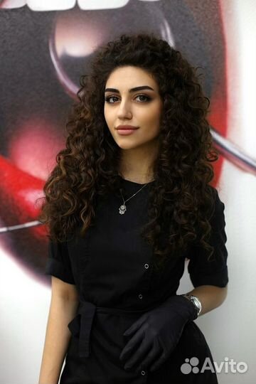 Стоматолог