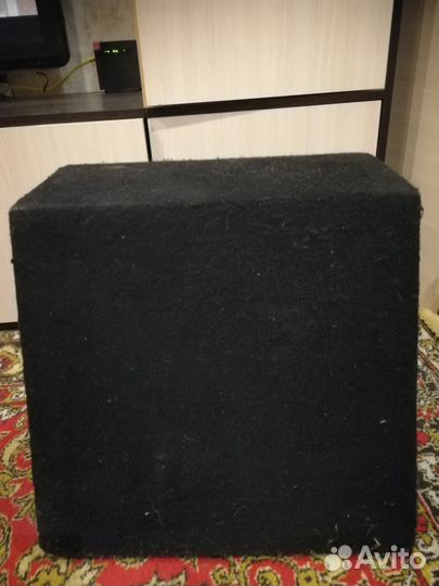 Закрытый короб для subwoofer