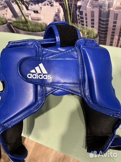 Боксерский шлем adidas