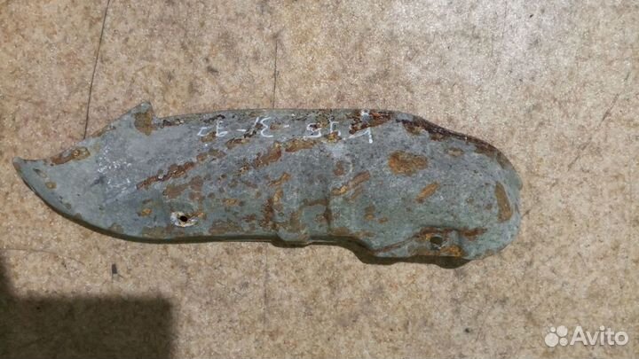 Экран тепловой Nissan Cube I (Z10) 2001