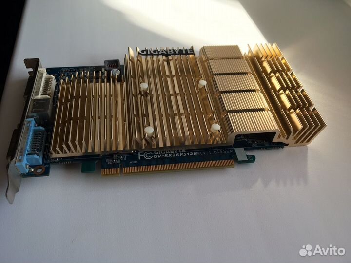 Видеокарта Gigabyte HD2600 pro silent