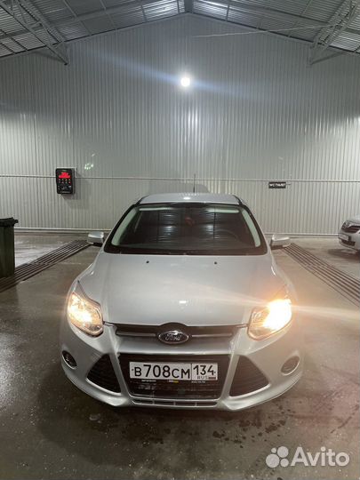 Передние сиденья на ford focus 3