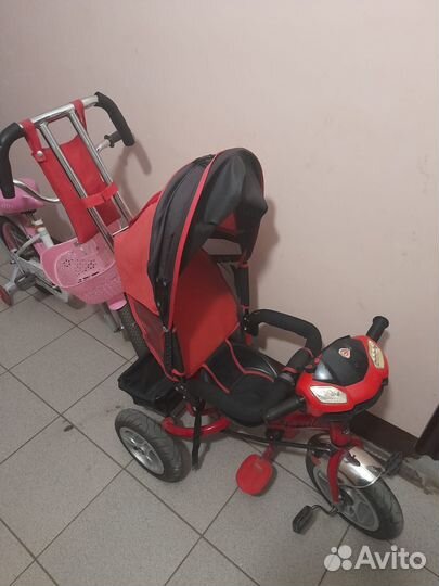 Трех колесный велосипед детский с ручкой