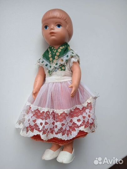 Кукла в немецком национальном костюме