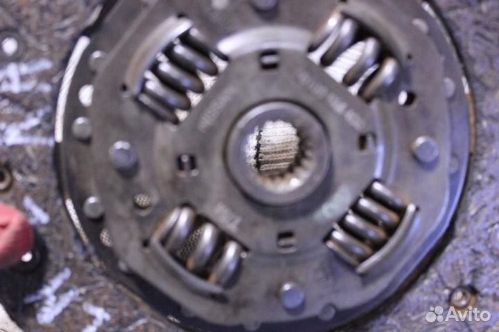Диск сцепления Nissan Almera N16