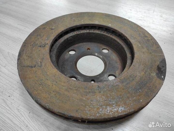 Диск тормозной передний Toyota Carina T170 с1988-1