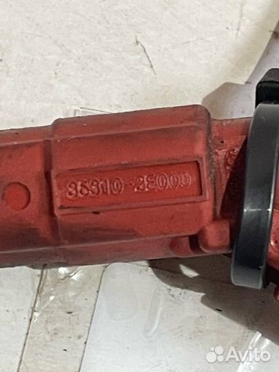 Форсунка топливная Kia Sportage 4 2017 35310-25000