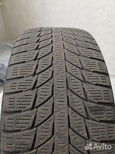 Triangle Snowlink TWT02 235/45 R18