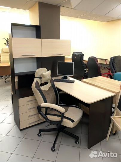 Компьютерный стол для компьютера sokol 11901