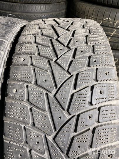 Dunlop SP Winter Ice 02 225/45 R17 94T