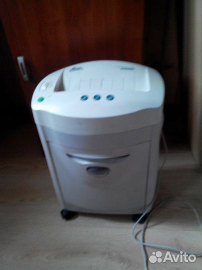 Шредр Pirania 10 cc Plus