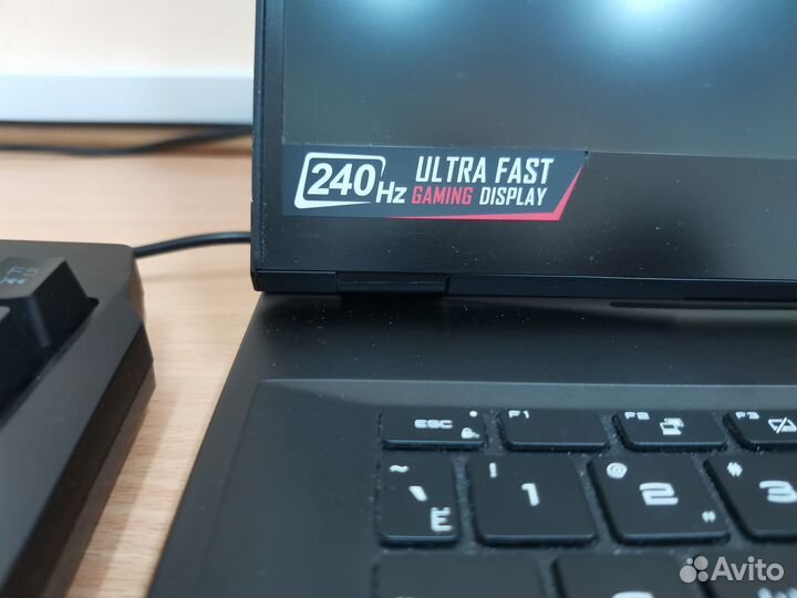 Ноутбук MSI GP66 Leopard 11UG-285XRU