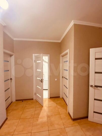 2-к. квартира, 80 м², 13/18 эт.