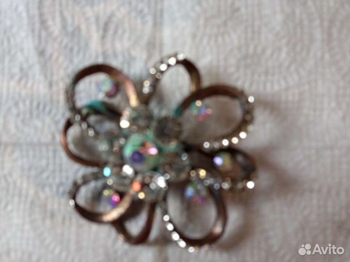 Брошь.брошка