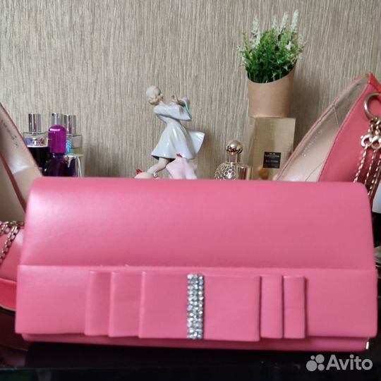 Туфли и клатч