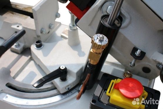 Ленточнопильный станок по металлу BS 170 FH